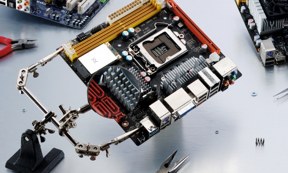 Mini-ITX Anakart